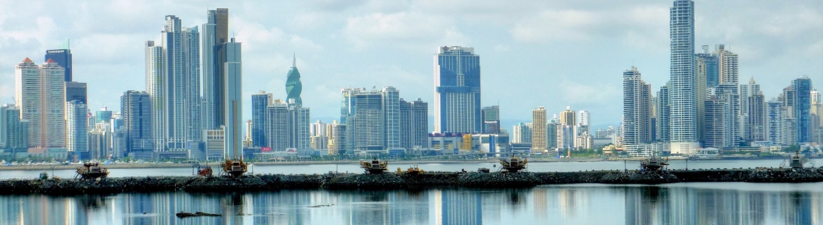 HDR - Panama City, Panama (Matthew Straubmuller)  [flickr.com]  CC BY 
Información sobre la licencia en 'Verificación de las fuentes de la imagen'