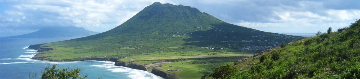 The Quill, St. Eustatius\\\' dormant volcano (Walter Hellebrand)  CC BY-SA 
Información sobre la licencia en 'Verificación de las fuentes de la imagen'