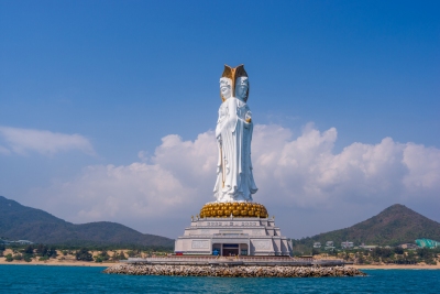 A Buddism godness Guanyin Bodhisattva of Hainan Sanya South China Sea (llee_wu)  [flickr.com]  CC BY-ND 
Información sobre la licencia en 'Verificación de las fuentes de la imagen'