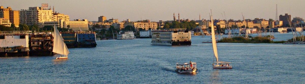 Aswan (zolakoma)  [flickr.com]  CC BY 
Información sobre la licencia en 'Verificación de las fuentes de la imagen'