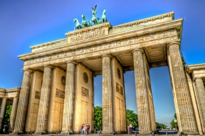 berlin :: brandenburger tor :: hdr (hjjanisch)  [flickr.com]  CC BY-ND 
Información sobre la licencia en 'Verificación de las fuentes de la imagen'