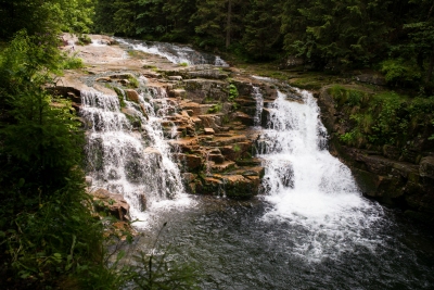 Bile Labe Vodopad / Waterfall (Roman Boed)  [flickr.com]  CC BY 
Información sobre la licencia en 'Verificación de las fuentes de la imagen'