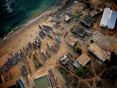 boats (Jeff Attaway)  [flickr.com]  CC BY 
Información sobre la licencia en 'Verificación de las fuentes de la imagen'