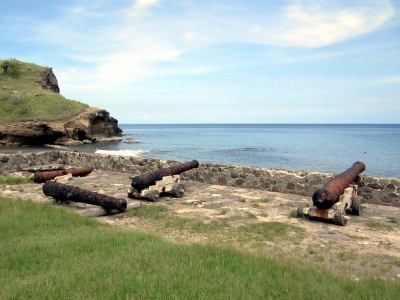 Carr's Bay Gun Battery (David Stanley)  [flickr.com]  CC BY 
Información sobre la licencia en 'Verificación de las fuentes de la imagen'