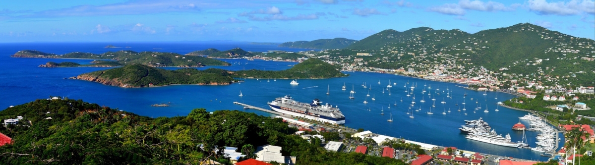 Charlotte Amalie United States Virgin Islands. Panorama. Nikon D3100. DSC_0223-0236. (Robert Pittman)  [flickr.com]  CC BY-ND 
Información sobre la licencia en 'Verificación de las fuentes de la imagen'