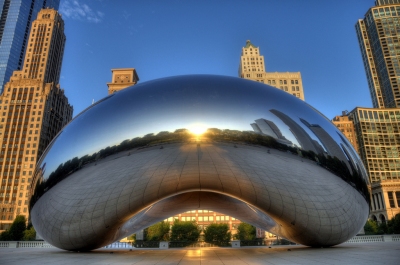 Cloud Gate (Robert Lowe)  [flickr.com]  CC BY 
Información sobre la licencia en 'Verificación de las fuentes de la imagen'