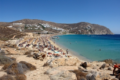 Elia Beach, Mykonos (NervousEnergy)  [flickr.com]  CC BY-SA 
Información sobre la licencia en 'Verificación de las fuentes de la imagen'