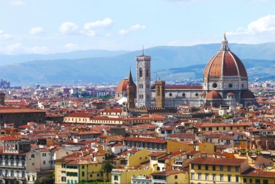 Firenze Basilica di Santa Maria del Fiore (CHEN KIRIN)  [flickr.com]  CC BY-SA 
Información sobre la licencia en 'Verificación de las fuentes de la imagen'