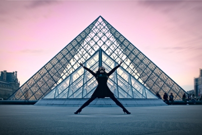 Geometry: dancer and pyramid (Gael Varoquaux)  [flickr.com]  CC BY 
Información sobre la licencia en 'Verificación de las fuentes de la imagen'