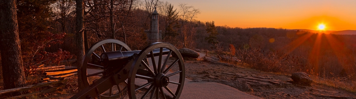 Gettysburg Sunset Cannon - HDR (Nicolas Raymond)  [flickr.com]  CC BY 
Información sobre la licencia en 'Verificación de las fuentes de la imagen'