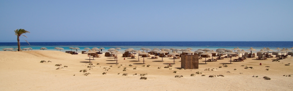 GORGONIA BEACH RESORT Marsa Alam (Mathias Apitz (München))  [flickr.com]  CC BY-ND 
Información sobre la licencia en 'Verificación de las fuentes de la imagen'