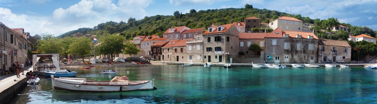 Harbour - Sudurad, Croatia (Espen Faugstad)  [flickr.com]  CC BY-ND 
Información sobre la licencia en 'Verificación de las fuentes de la imagen'