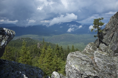 Hiking to Malinovaya (Aleksandr Zykov)  [flickr.com]  CC BY-SA 
Información sobre la licencia en 'Verificación de las fuentes de la imagen'