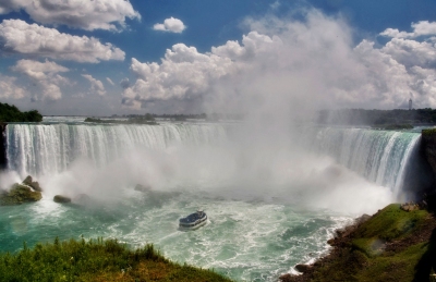 Niagara Falls (Artur Staszewski)  [flickr.com]  CC BY-SA 
Información sobre la licencia en 'Verificación de las fuentes de la imagen'