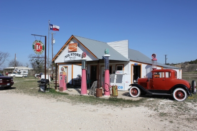 Nix General Store, Nix, Texas - Explore (#7!) (Nicolas Henderson)  [flickr.com]  CC BY 
Información sobre la licencia en 'Verificación de las fuentes de la imagen'