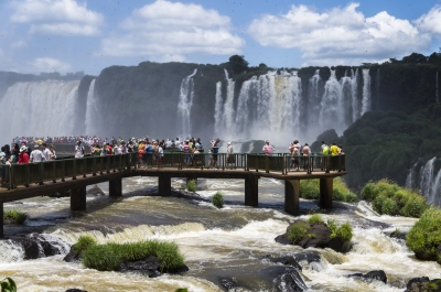 Parque Nacional do Iguaçú / Iguaçu National Park (Deni Williams)  [flickr.com]  CC BY 
Información sobre la licencia en 'Verificación de las fuentes de la imagen'