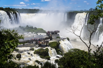 Parque Nacional do Iguaçú / Iguaçu National Park (Deni Williams)  [flickr.com]  CC BY 
Información sobre la licencia en 'Verificación de las fuentes de la imagen'