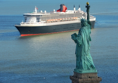 Queen Mary 2 New York (Roderick Eime)  [flickr.com]  CC BY 
Información sobre la licencia en 'Verificación de las fuentes de la imagen'