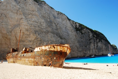 Shipwreck Beach (monica renata)  [flickr.com]  CC BY 
Información sobre la licencia en 'Verificación de las fuentes de la imagen'