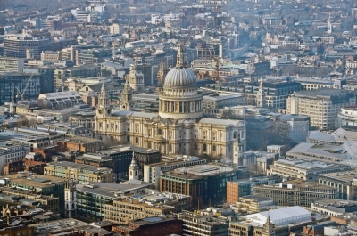 St Paul's from the Shard (Dun.can)  [flickr.com]  CC BY 
Información sobre la licencia en 'Verificación de las fuentes de la imagen'