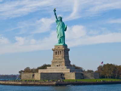 Statue of Liberty (William Warby)  [flickr.com]  CC BY 
Información sobre la licencia en 'Verificación de las fuentes de la imagen'