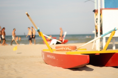 summer life(guard) (Giacomo Carena)  [flickr.com]  CC BY-ND 
Información sobre la licencia en 'Verificación de las fuentes de la imagen'