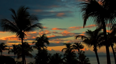 Sunset in Puerto Rico (Trish Hartmann)  [flickr.com]  CC BY 
Información sobre la licencia en 'Verificación de las fuentes de la imagen'