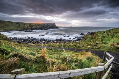 The Giant's Causeway, Co. Antrim, Northern Ireland (Giuseppe Milo)  [flickr.com]  CC BY 
Información sobre la licencia en 'Verificación de las fuentes de la imagen'