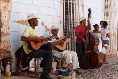 Trinidad, Cuba (Matteo Artizzu)  [flickr.com]  CC BY-ND 
Información sobre la licencia en 'Verificación de las fuentes de la imagen'