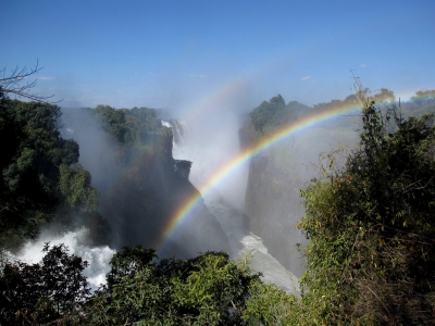Victoria Falls Chobe 002 (Stefan Krasowski)  [flickr.com]  CC BY 
Información sobre la licencia en 'Verificación de las fuentes de la imagen'