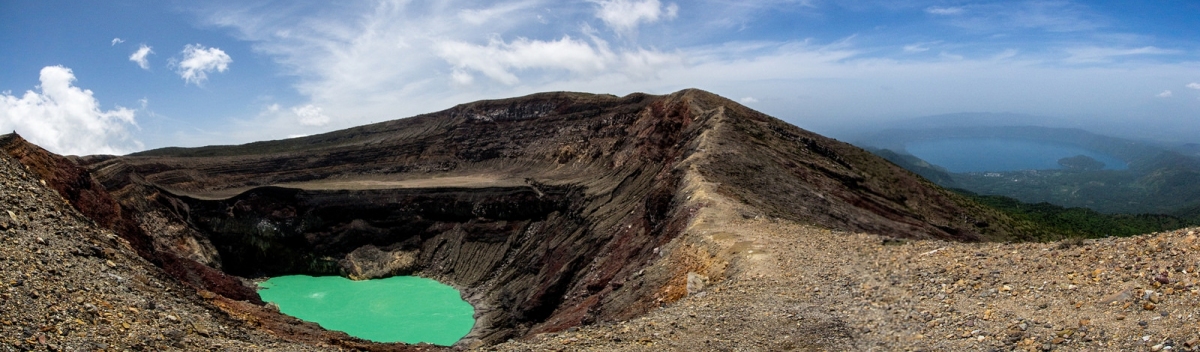 Volcan Ilamatepeq-57 (Raúl  Arias)  [flickr.com]  CC BY 
Información sobre la licencia en 'Verificación de las fuentes de la imagen'