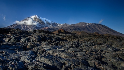 Volcano Tolbachik (Kamchatka) (kuhnmi)  [flickr.com]  CC BY 
Información sobre la licencia en 'Verificación de las fuentes de la imagen'